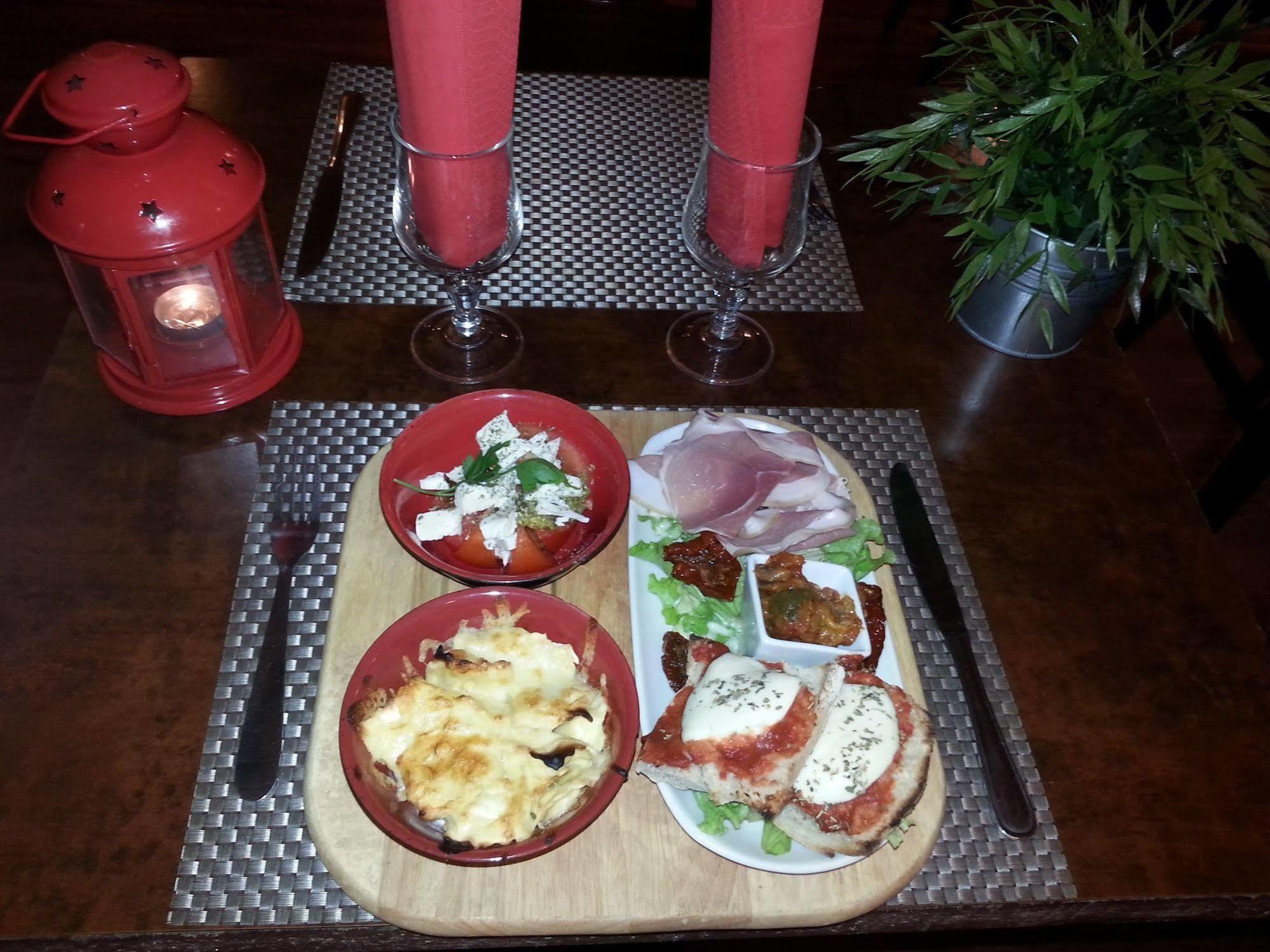Logis Hotel Saint Jacques 瓦朗斯 外观 照片